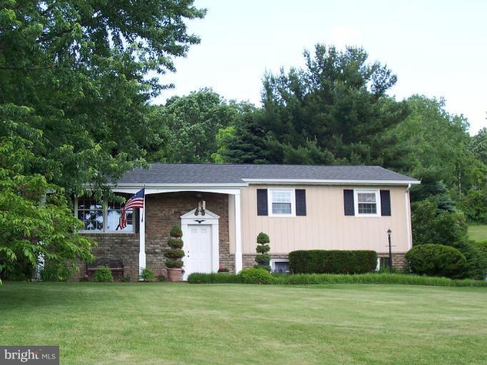8309 Hollow Road Middletown, MD 21769 - Photo 1 of 25 Exterior (Main)