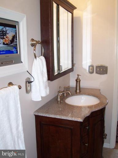 8309 Hollow Road Middletown, MD 21769 - Photo 14 of 25 Master Bath