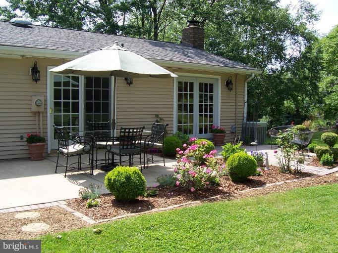 8309 Hollow Road Middletown, MD 21769 - Photo 3 of 25 Exterior (Rear)