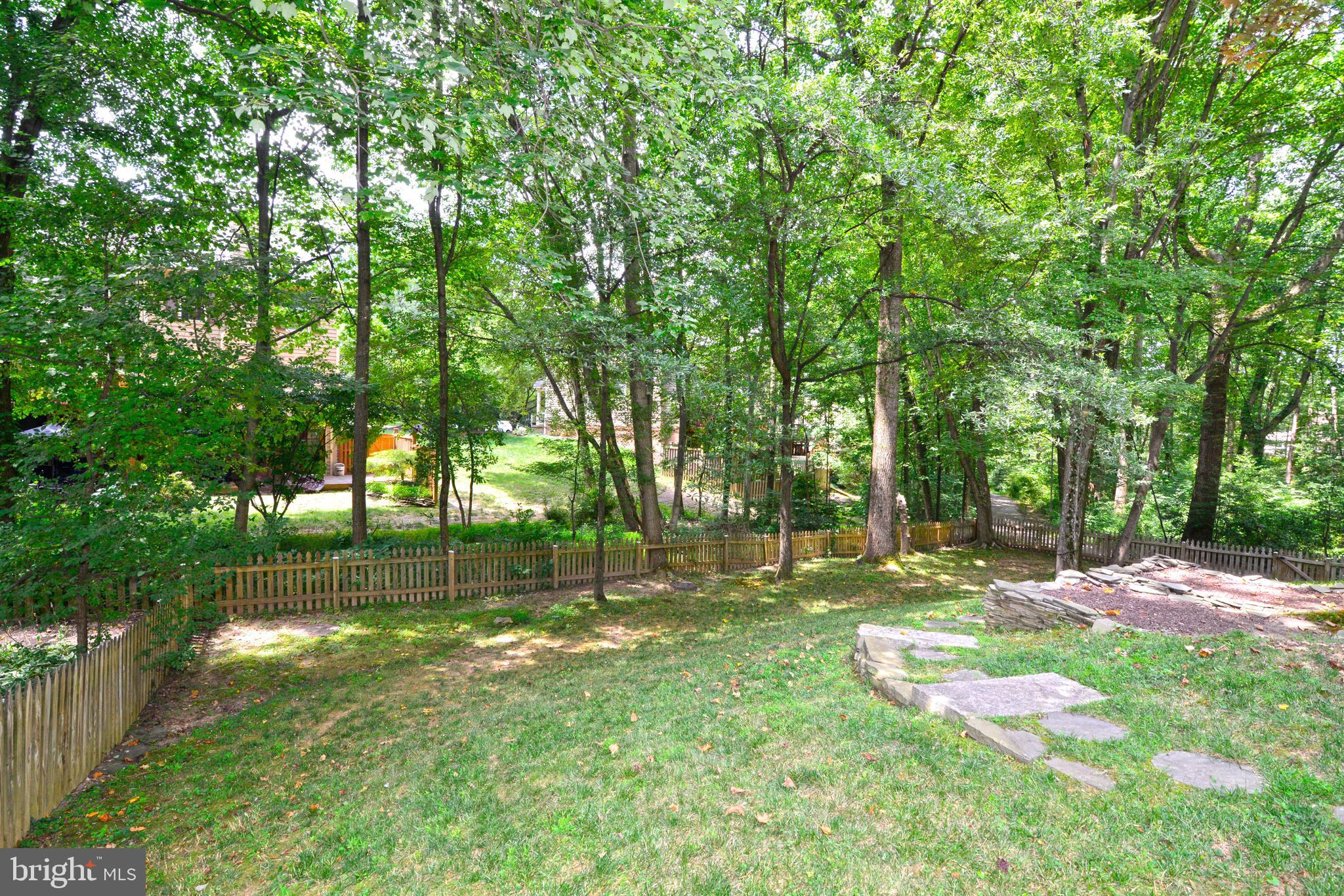 11633 Springhouse Place Reston, VA 20194 - Photo 37 of 42 Fully Fenced Yard.