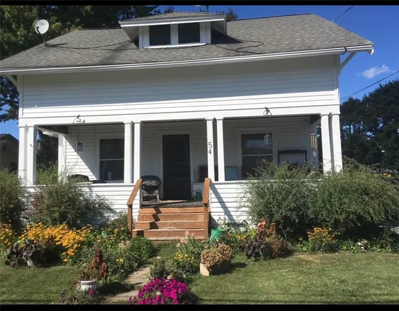 $169,900 | 54 Chapel Street, Seneca Falls, NY 13148