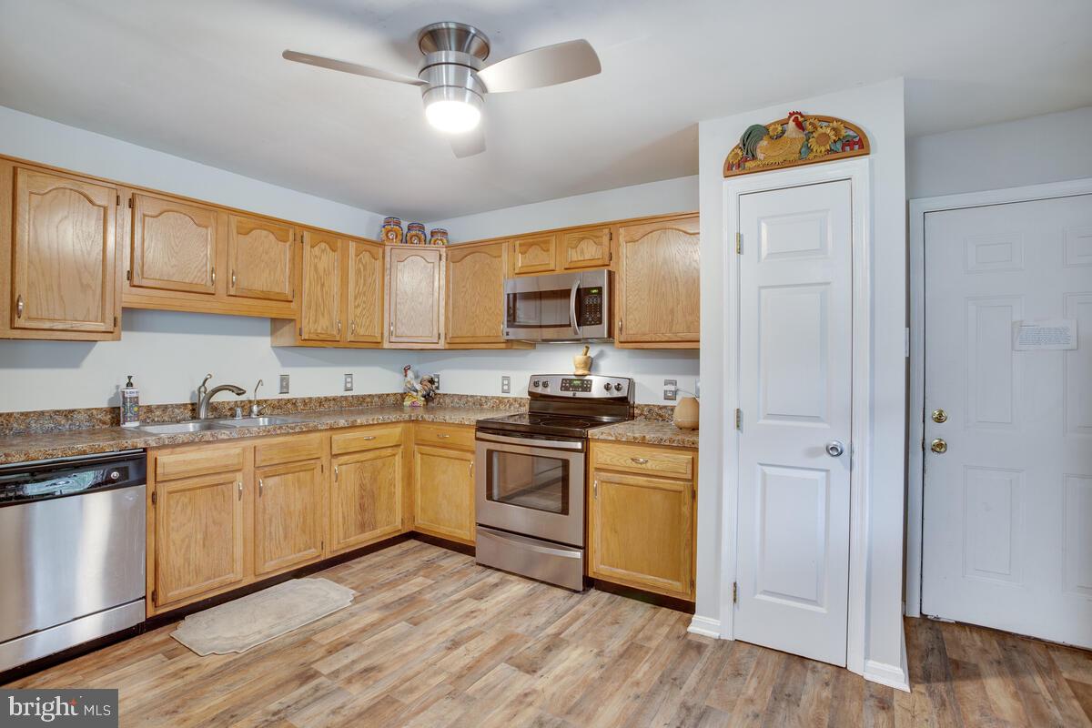 4320 Camp Kaufmann Road Huntingtown, MD 20639 - Photo 11 of 68 New flooring