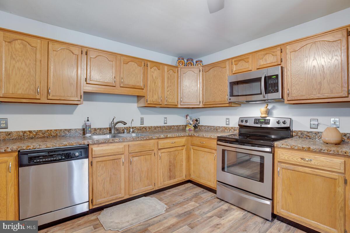 4320 Camp Kaufmann Road Huntingtown, MD 20639 - Photo 12 of 68 Plenty of cabinet space