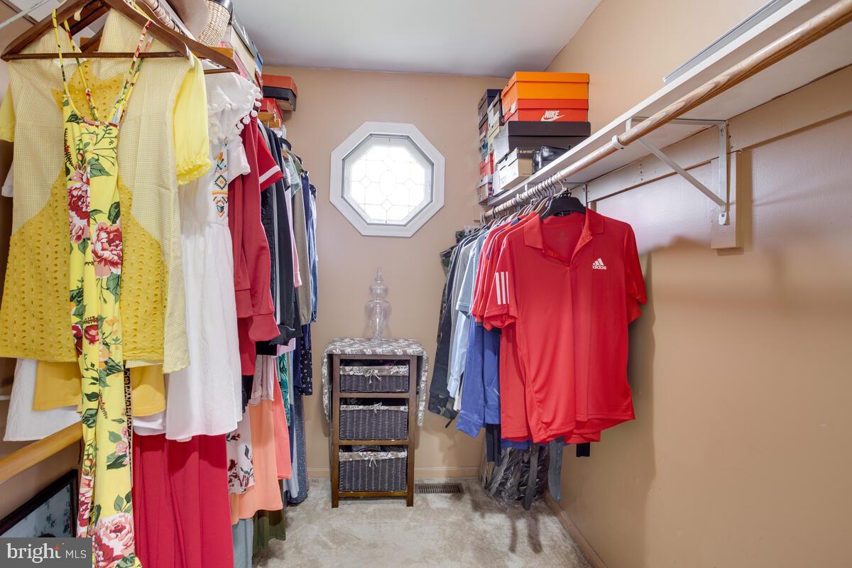 4320 Camp Kaufmann Road Huntingtown, MD 20639 - Photo 23 of 68 Nice big closet