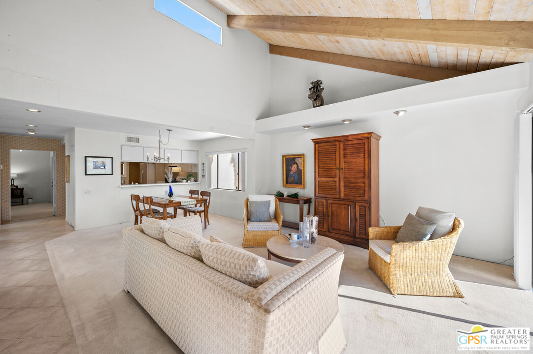 344 Forest Hills Drive Rancho Mirage, CA 92270 - Photo 2 of 32