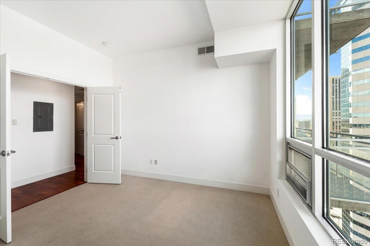 2001 Lincoln Street, Unit 2113 Denver, CO 80202 - Photo 16 of 37