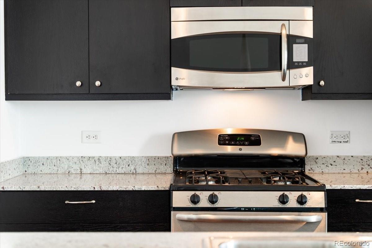 2001 Lincoln Street, Unit 2113 Denver, CO 80202 - Photo 9 of 37