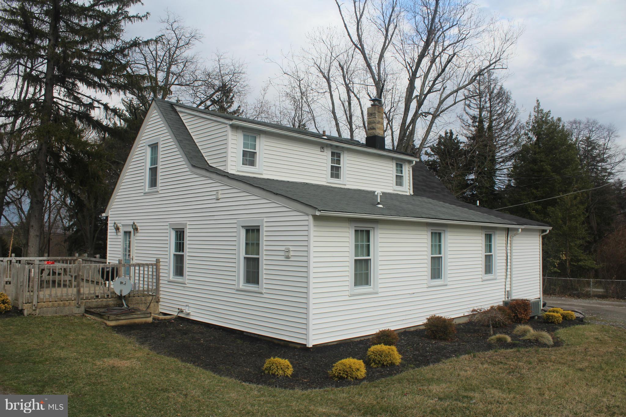 2843 Cub Hill Road Baltimore, MD 21234 - Photo 23 of 30 Exterior (Rear)