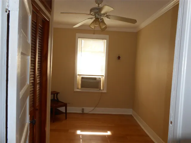 a view of an entryway with a window