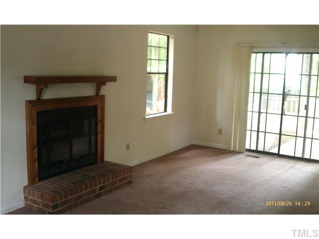 820 Horton Road Durham, NC 27704 - Photo 3 of 7 Photo 3