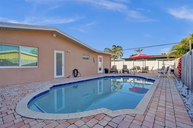 $825,000 | 2585 Southeast 3rd Street, Pompano Beach, FL 33062