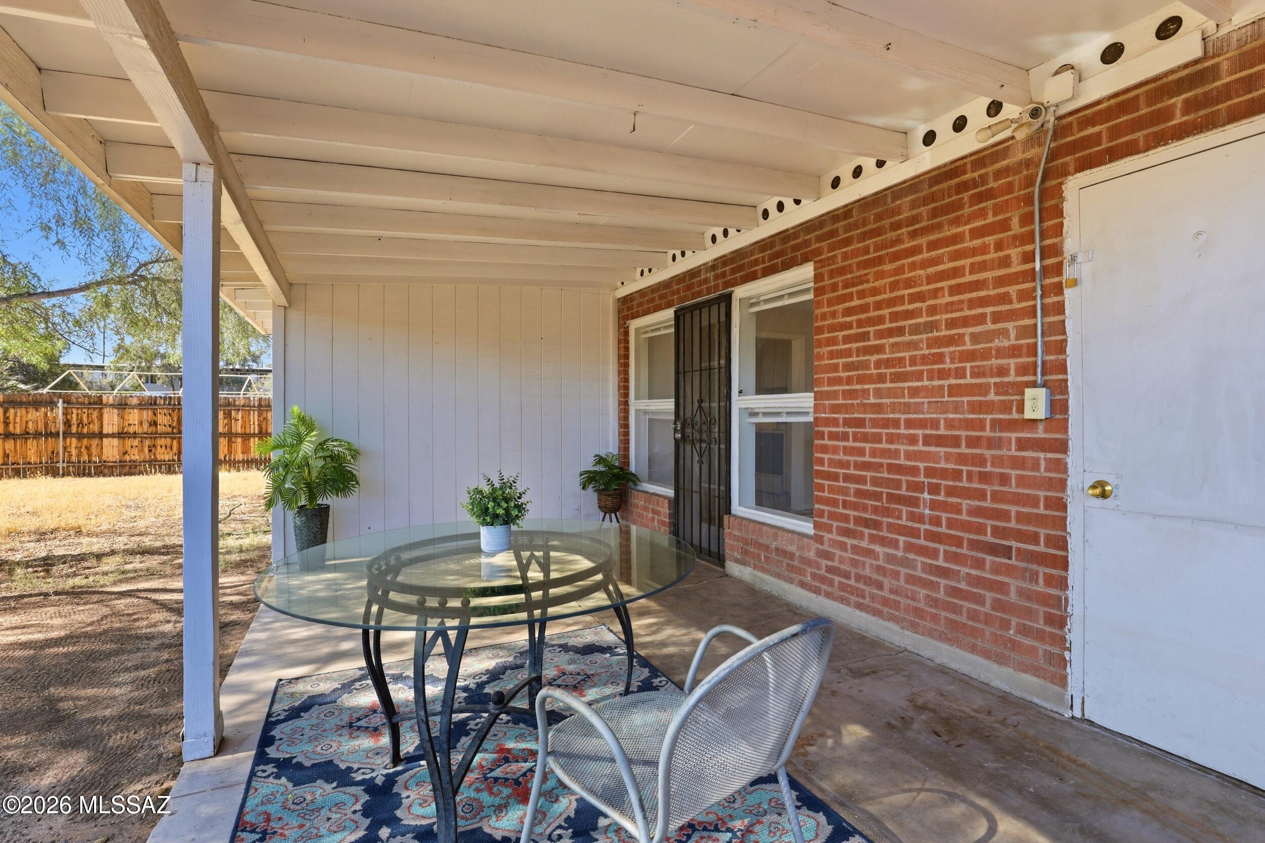 1413 North Craycroft Road Tucson, AZ 85712 - Photo 12 of 24
