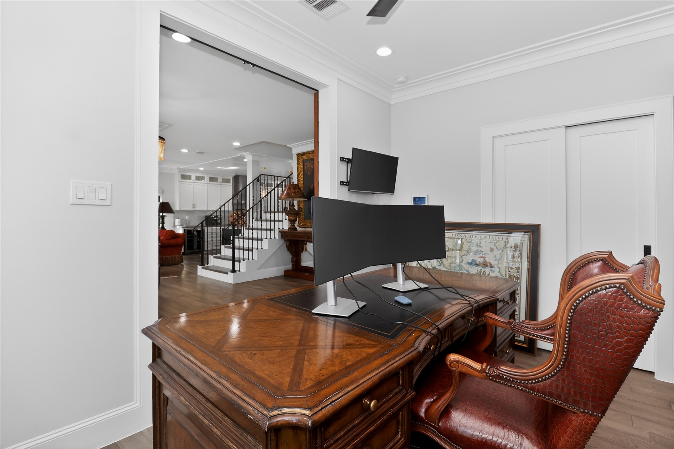 2425 Binz Street Houston, TX 77004 - Photo 8 of 26