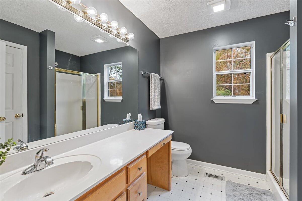 10499 Fielding Road Ooltewah, TN 37363 - Photo 19 of 35 19-10499 Fielding Rd-19