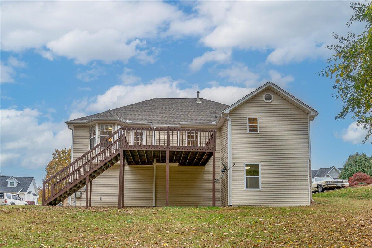 10499 Fielding Road Ooltewah, TN 37363 - Photo 33 of 35 33-10499 Fielding Rd-33