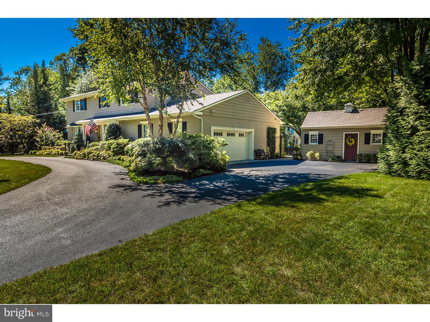 736 Signal Light Road Moorestown, NJ 08057 - Photo 2 of 25