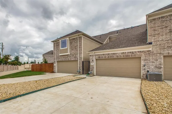$3,250 | 4944 McKinney Hollow Drive, McKinney, TX 75070