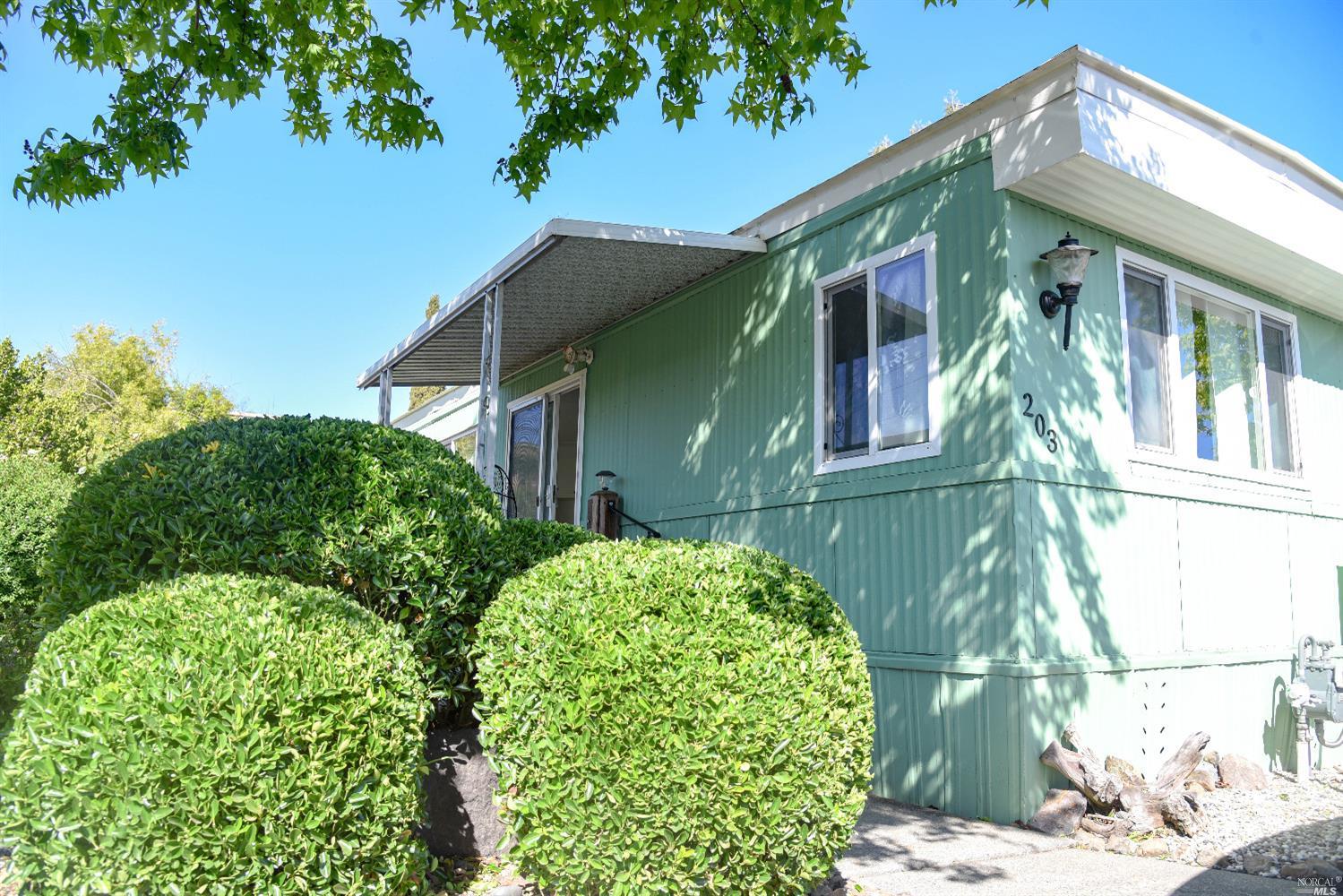 300 Stony Point Road, Unit 203 Petaluma, CA 94952 - Photo 1 of 1 300 Stony Point Rd #203 front entrance