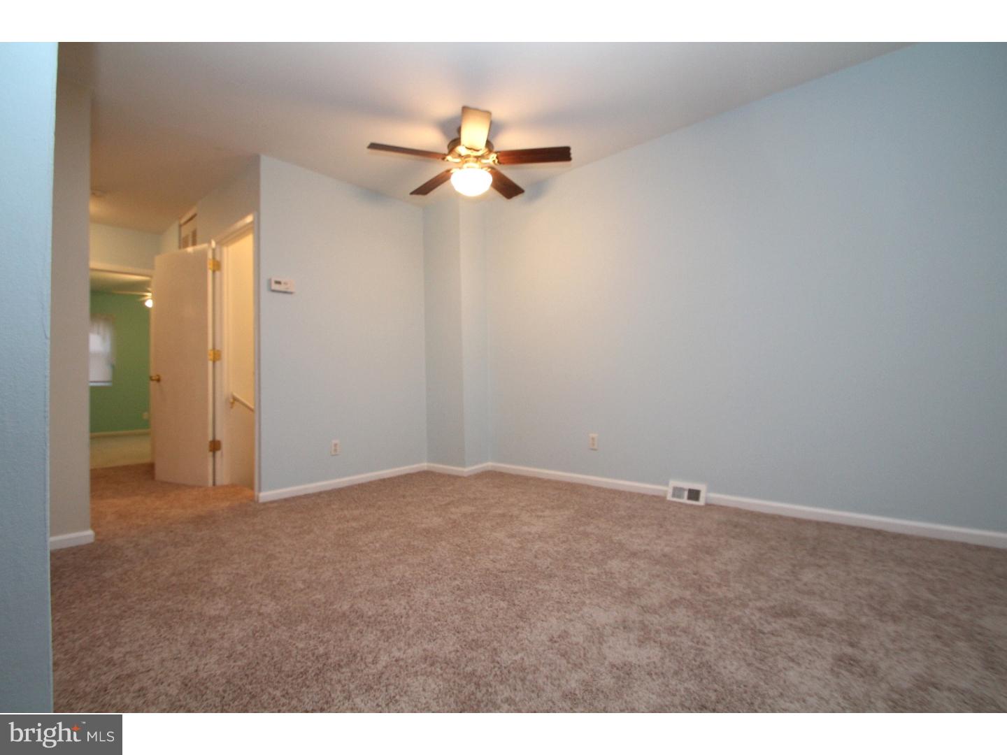 11918 Covert Road Philadelphia, PA 19154 - Photo 16 of 24 Gallery Image 16