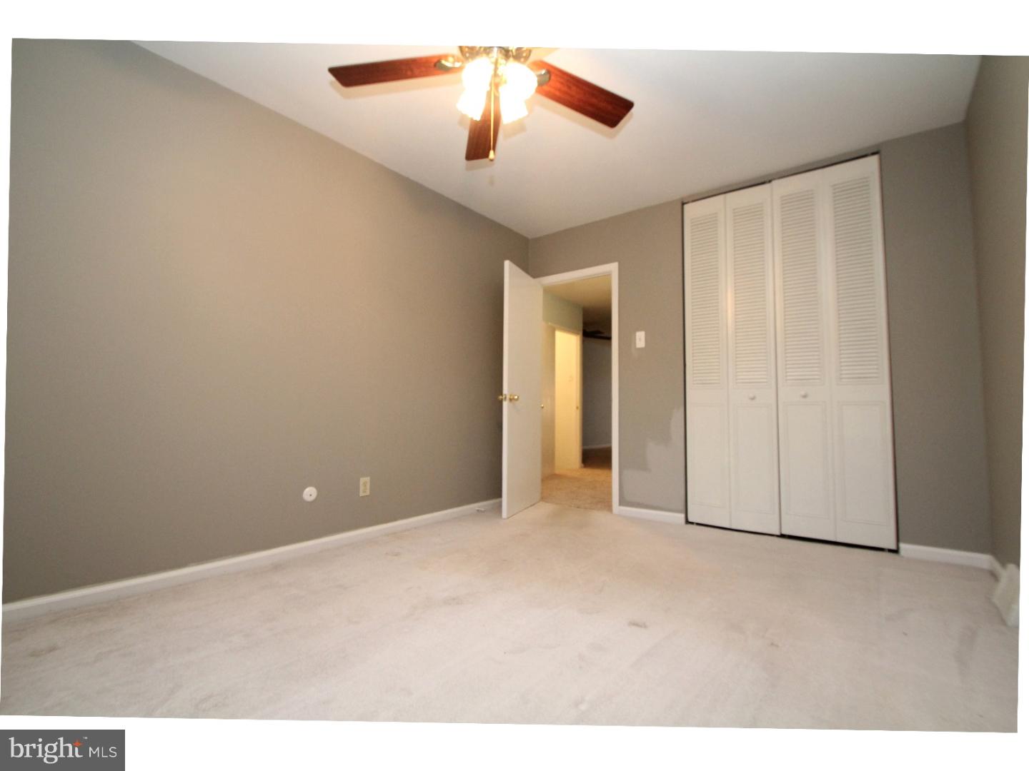 11918 Covert Road Philadelphia, PA 19154 - Photo 20 of 24 Gallery Image 20