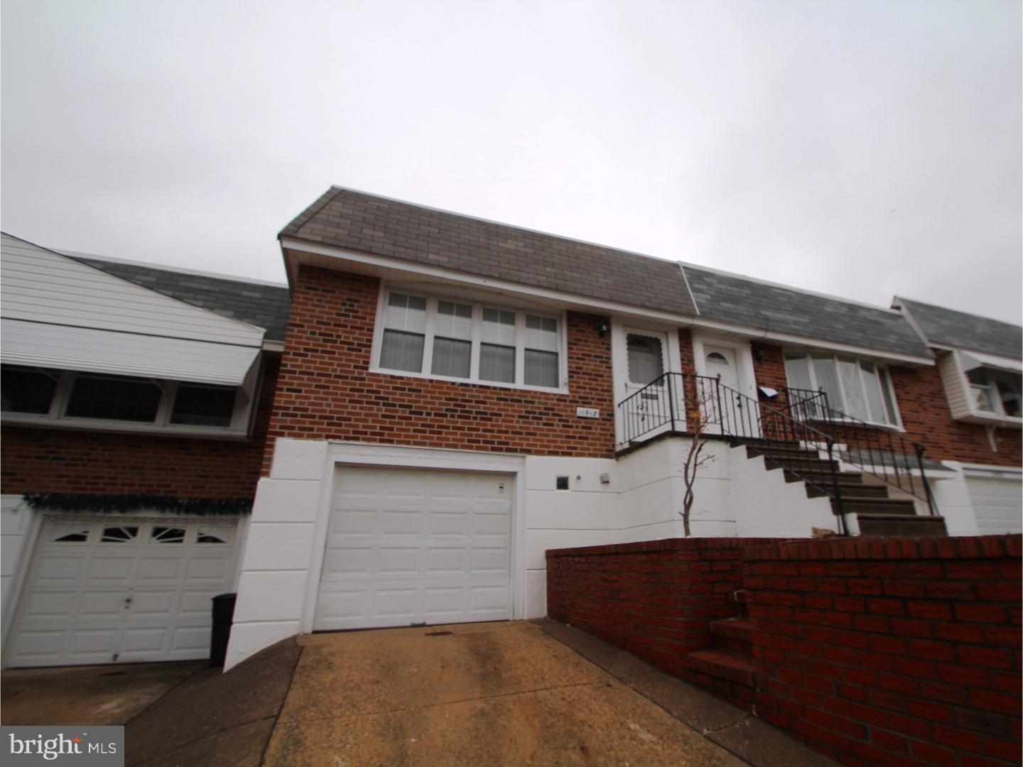 11918 Covert Road Philadelphia, PA 19154 - Photo 3 of 24 Gallery Image 3