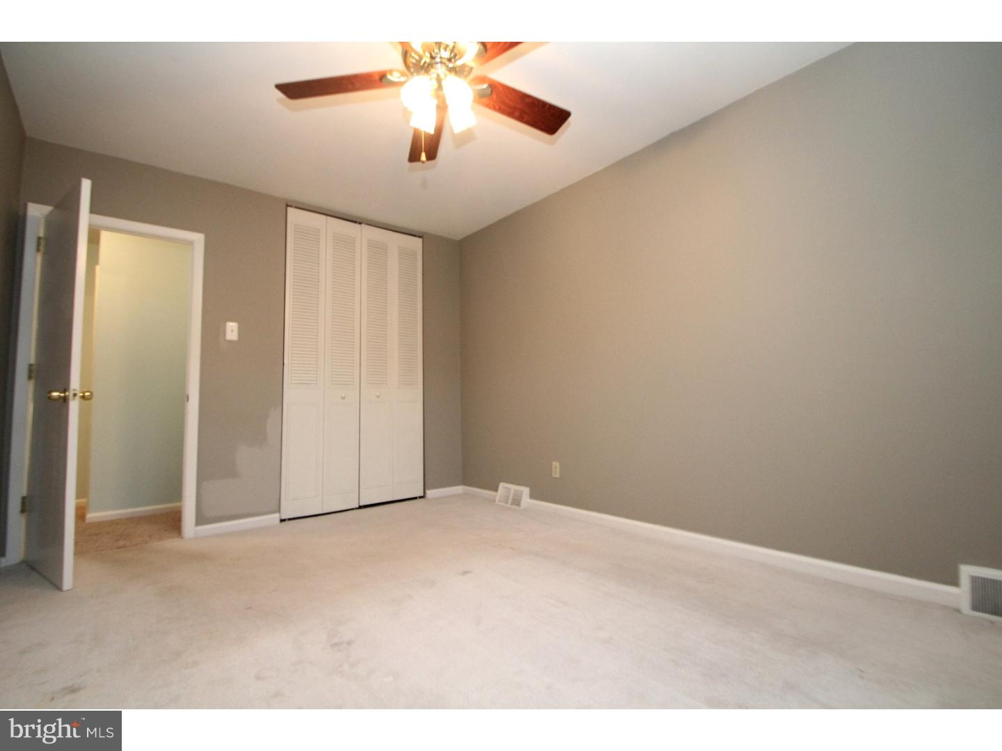 11918 Covert Road Philadelphia, PA 19154 - Photo 22 of 24 Gallery Image 22