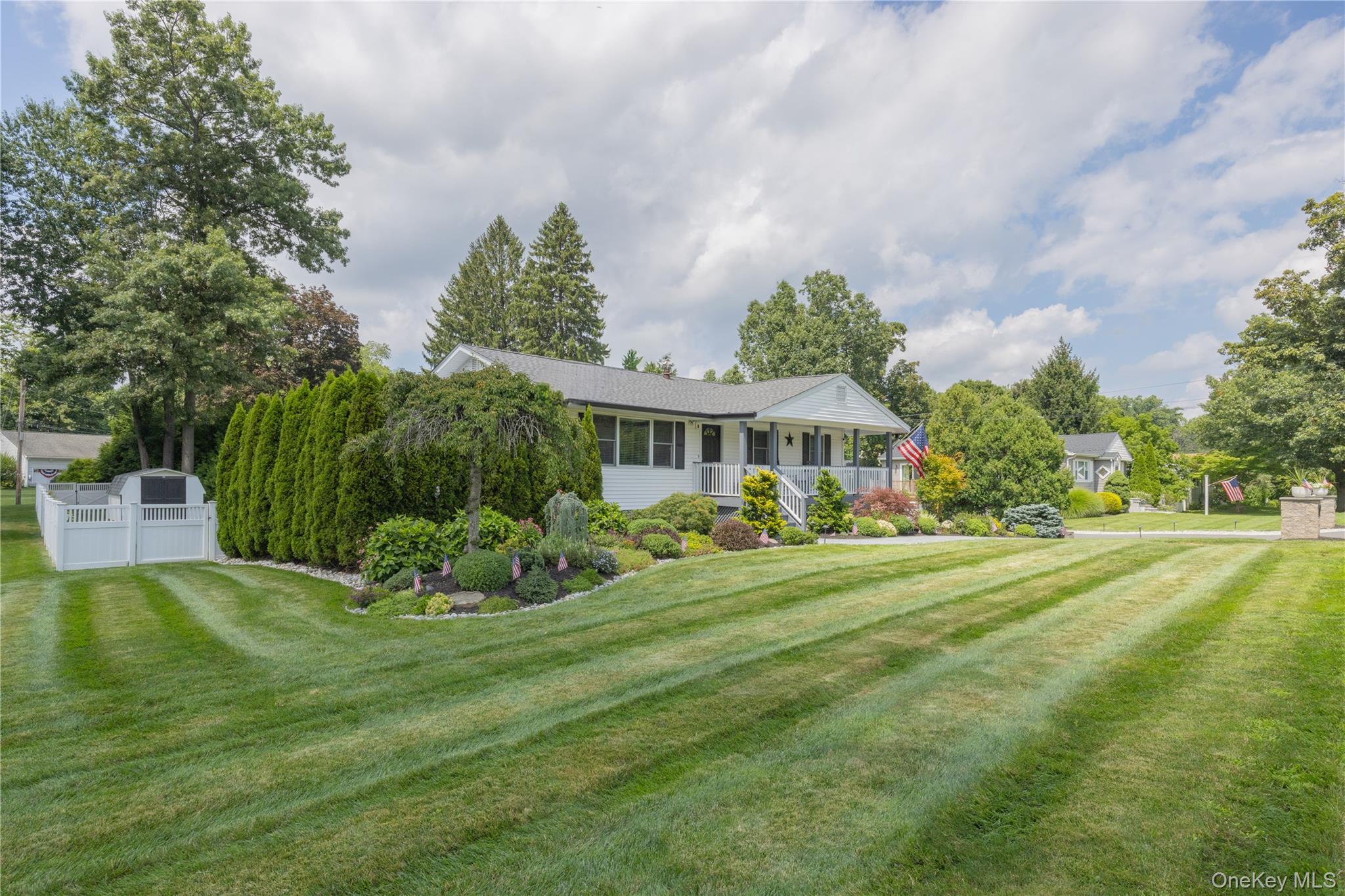 395 Ehrhardt Road Pearl River, NY 10965 - Photo 2 of 34 Gallery Image 2