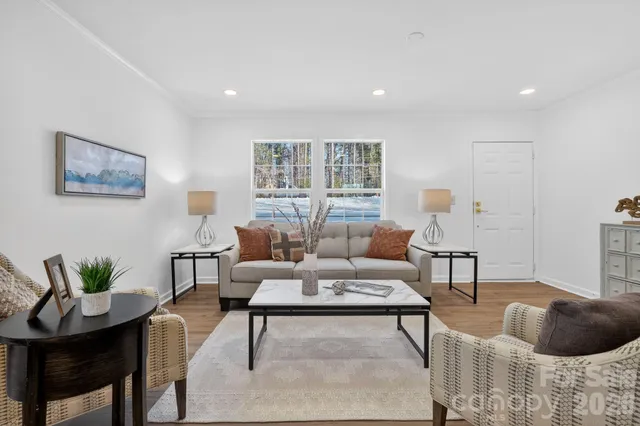 $329,000 | 656 Wagner Street, Troutman, NC 28166