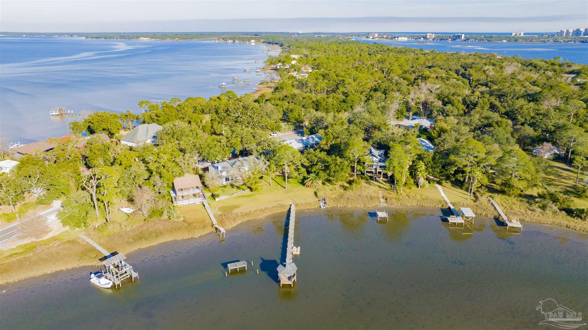 15009 Innerarity Point Road Pensacola, FL 32507 - Photo 29 of 34