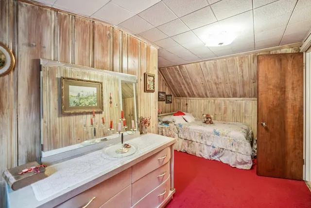 $299,900 | 346 55th Street, Clarendon Hills, IL 60514