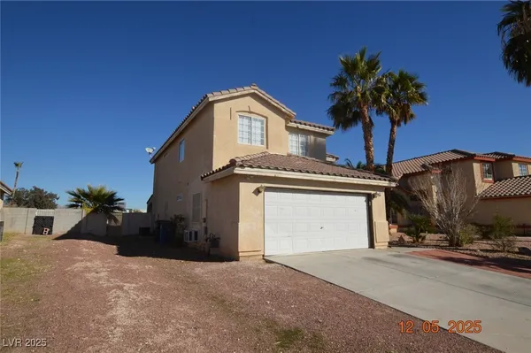 $2,300 | 604 Princess Avenue, North Las Vegas, NV 89030