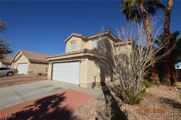 $2,300 | 604 Princess Avenue, North Las Vegas, NV 89030