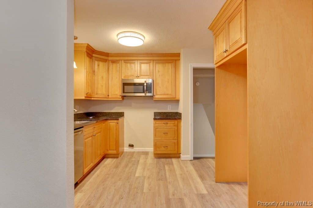 401 Fox Hill Road Hampton, VA 23669 - Photo 13 of 37 Gallery Image 13