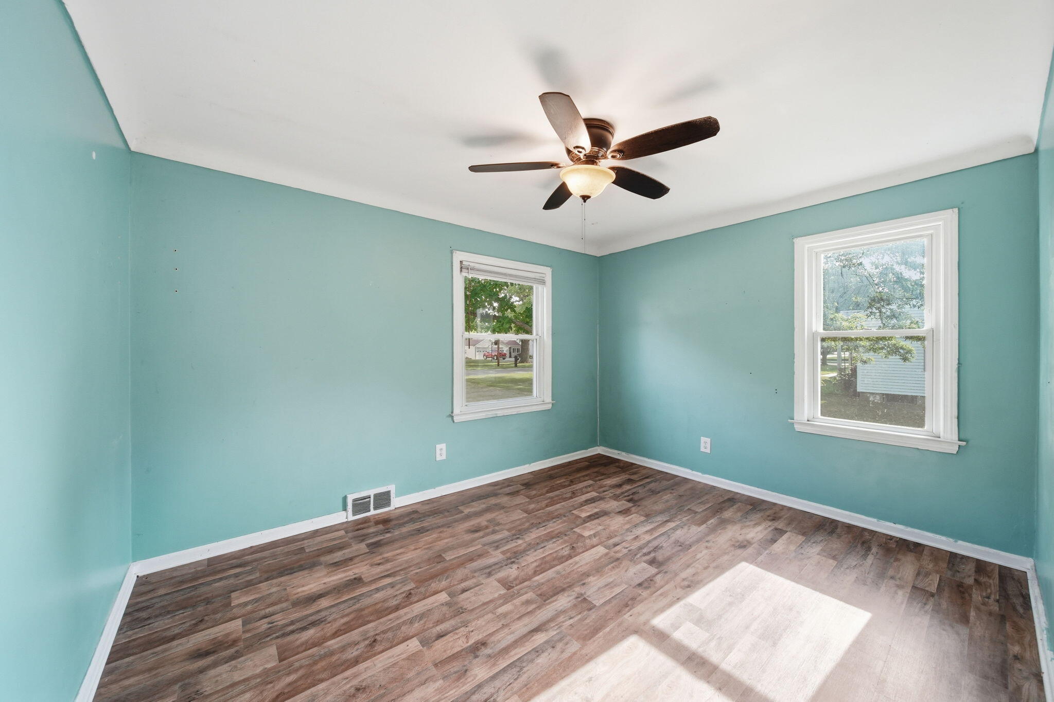 2519 Airport Road Adrian, MI 49221 - Photo 10 of 40 12-web-or-mls-DSC06612