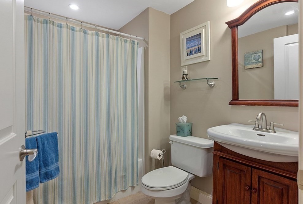 426 Main Street, Unit 205 Stoneham, MA 02180 - Photo 18 of 26