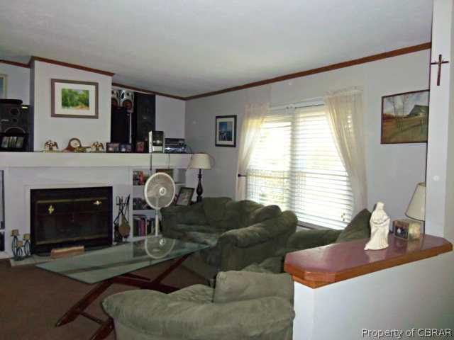 10061 Figg Shop Road Gloucester, VA 23061 - Photo 6 of 11