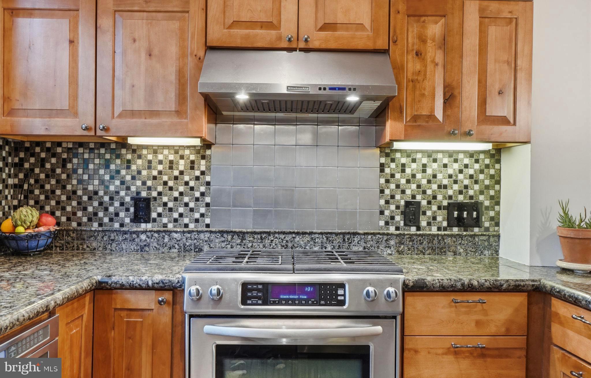 319 C Street Southeast Washington, DC 20003 - Photo 18 of 65