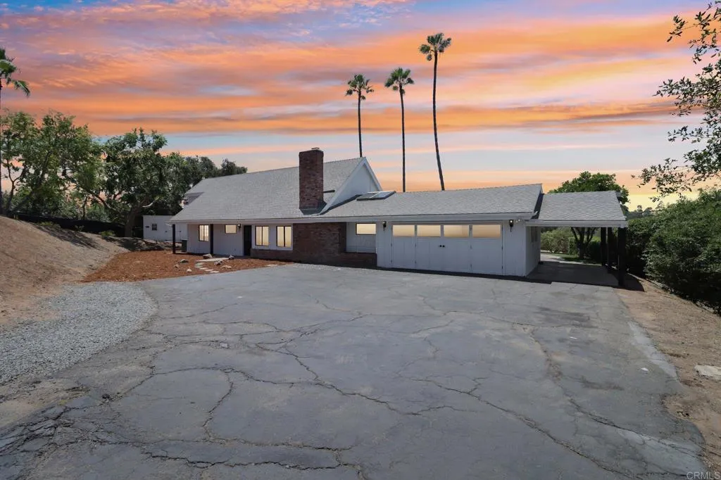 1797 Rabbit Hill Fallbrook, CA 92028 - Photo 4 of 75 Gallery Image 4