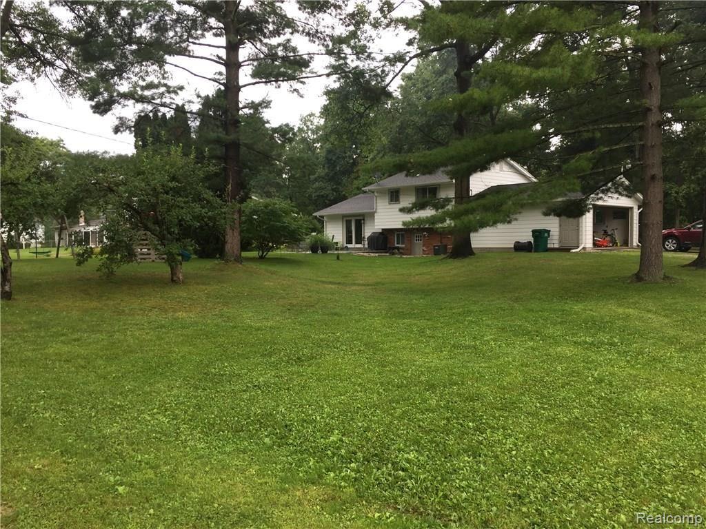 2180 Armond Road Howell, MI 48855 - Photo 41 of 62 IMG_1703.JPG