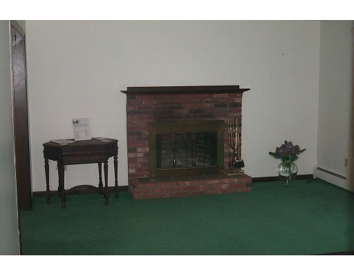 35 Kingsbury Road Norfolk, MA 02056 - Photo 3 of 7 Gallery Image 3