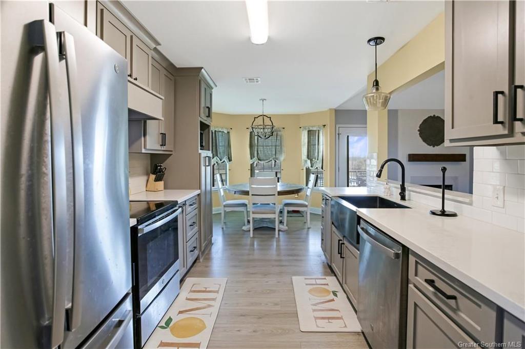 6637 Joe Spears Road Iowa, LA 70647 - Photo 4 of 16 Gallery Image 4