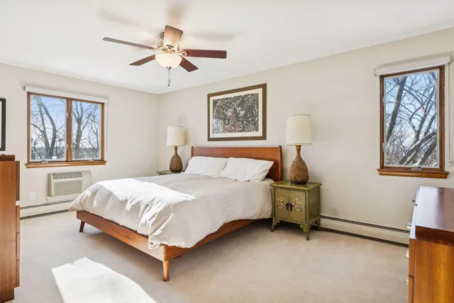 $169,900 | 100 Imperial Drive West, Unit 404, West St. Paul, MN 55118