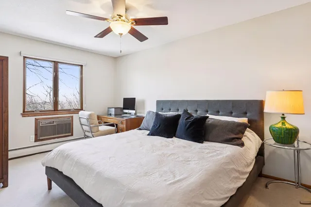 $169,900 | 100 Imperial Drive West, Unit 404, West St. Paul, MN 55118