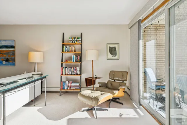 $169,900 | 100 Imperial Drive West, Unit 404, West St. Paul, MN 55118