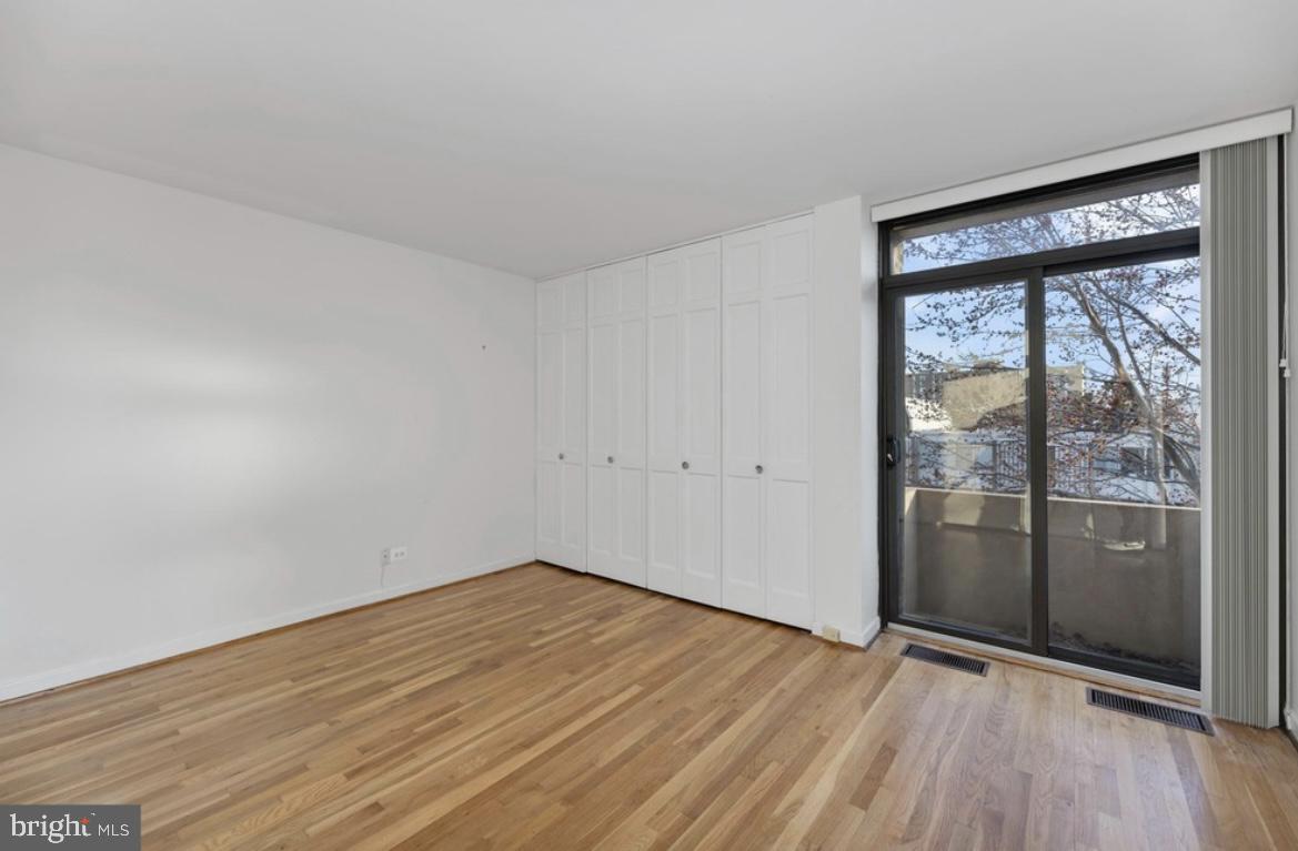 387 N Street Southwest Washington, DC 20024 - Photo 20 of 22 Bright and airy space with a view.