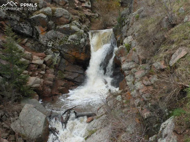 $499,000 | 96 Greeley Boulevard, Palmer Lake, CO 80133