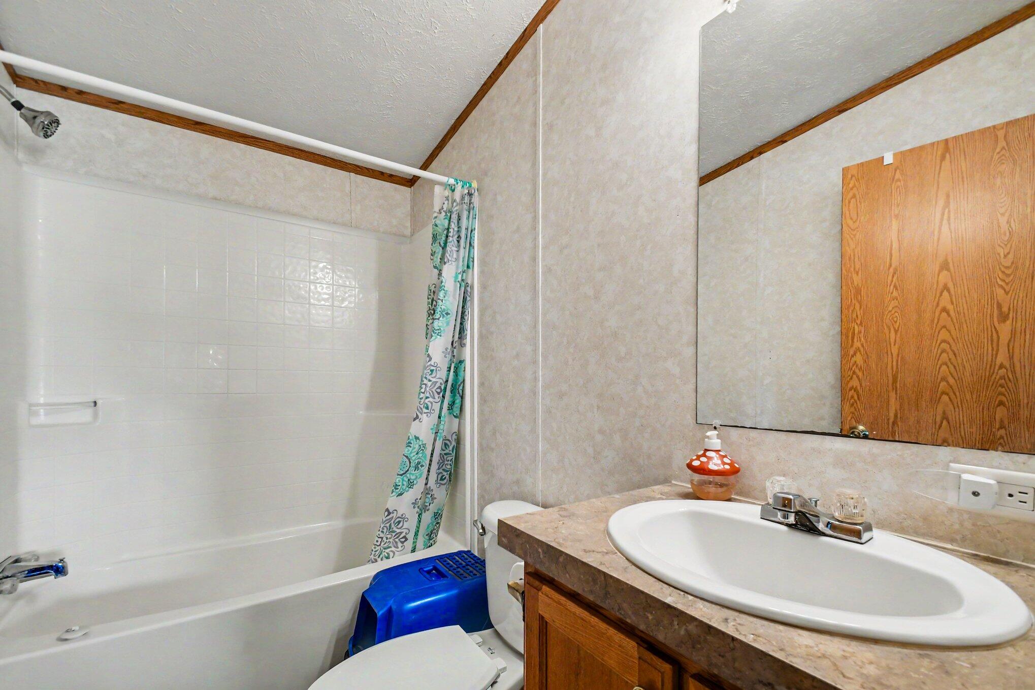 3065 Chamberlain Road Buchanan, MI 49107 - Photo 25 of 37 024_file_3543