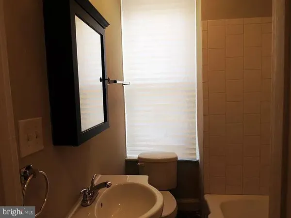 $2,800 | 4335 Fleming Street, Philadelphia, PA 19128