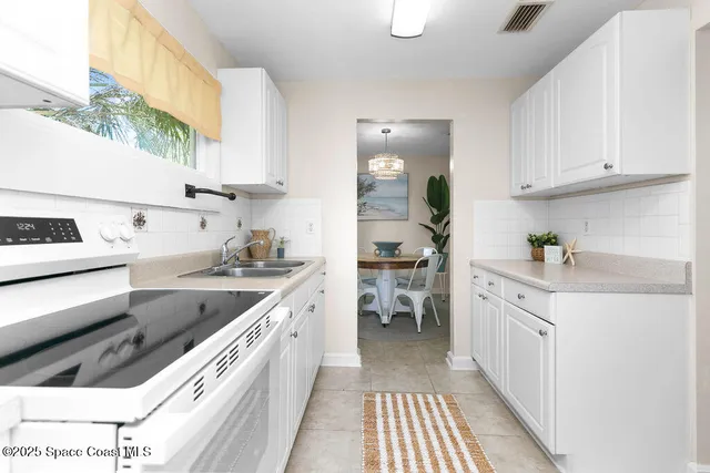 $659,000 | 435 3rd Avenue, Indialantic, FL 32903