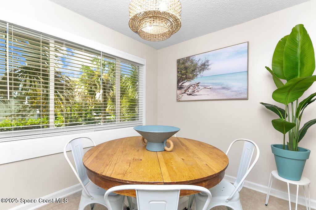 435 3rd Avenue Indialantic, FL 32903 - Photo 3 of 33 6I6A7541